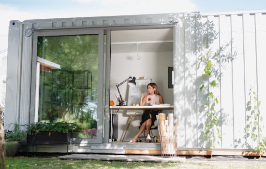 Bureau de jardin container
